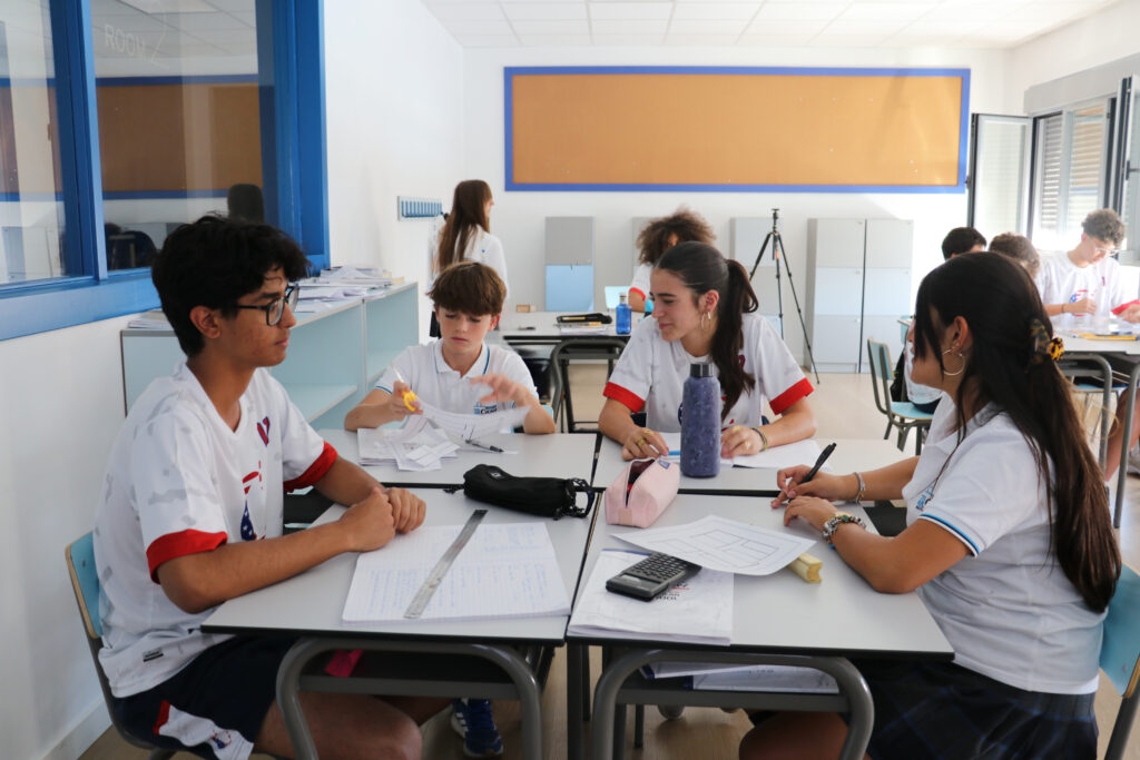 alumnos_bachillerato_internacional_con_ventajas