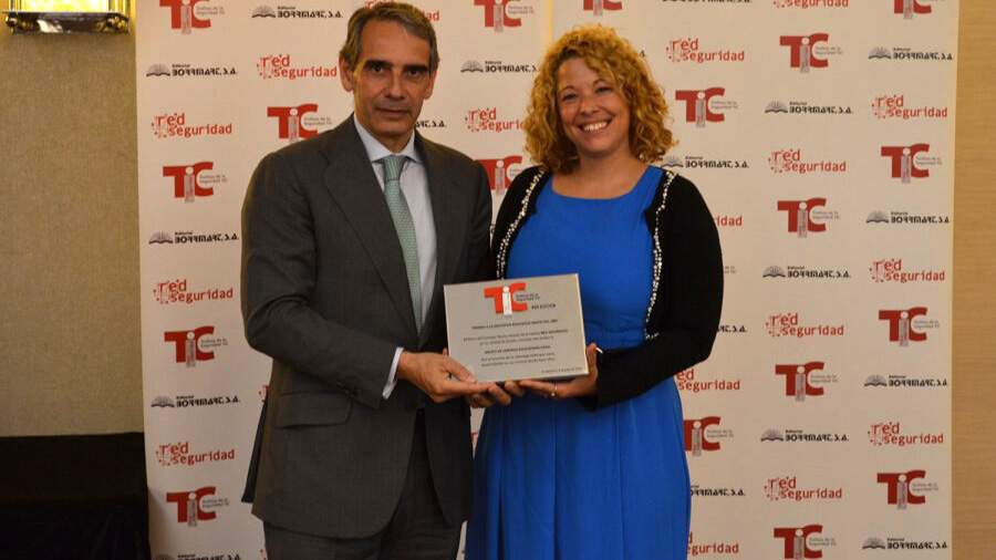 Juan Luis Yagüe, CEO del Grupo Educativo Casvi, recoge el premio de