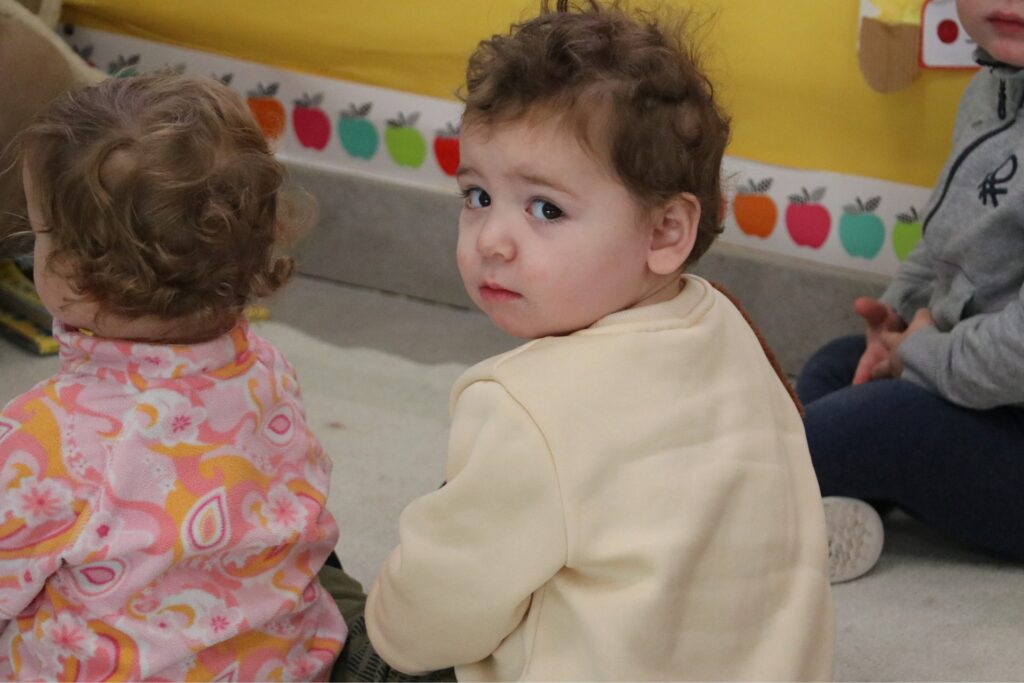 Bebés en una clase de Casvi Tres Cantos