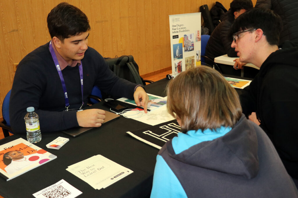 Alumnos I Feria Universidades Internacionales Casvi