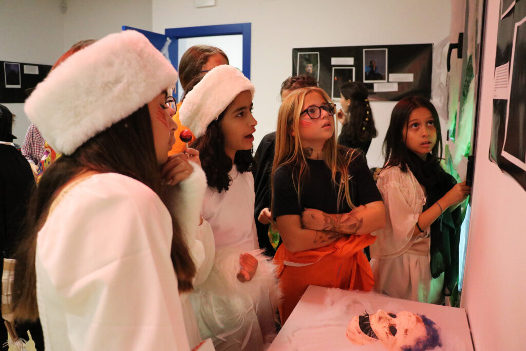 Celebración de Halloween en Casvi International American School