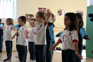 ninos_casvi_aprenden_teatro_musical