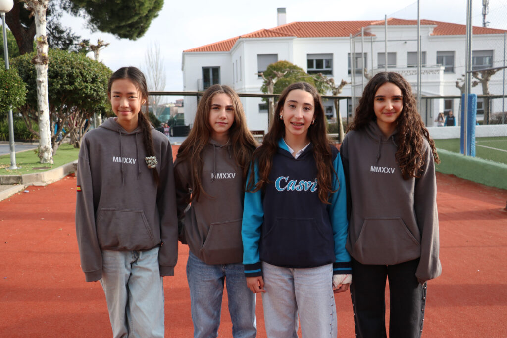 Alumnas de Casvi International American School durante la Spirit Week