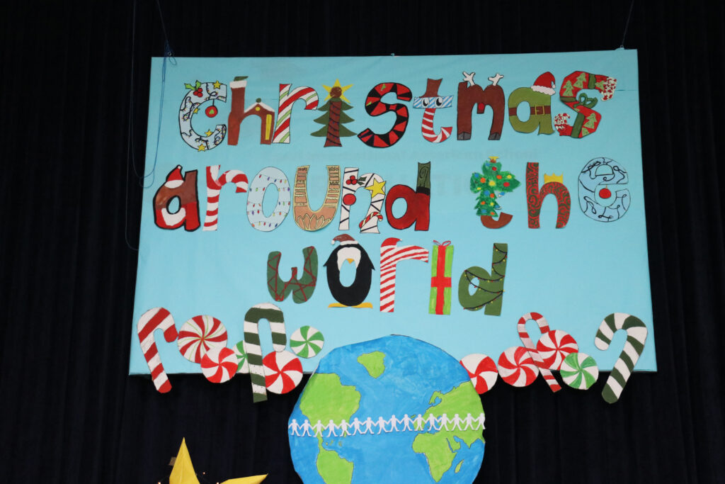 Decoración del festival de Navidad de Casvi International American School