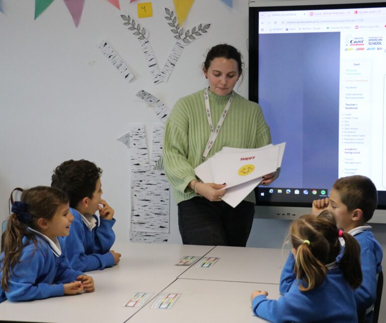 Casvi_Alumnos_aprenden_sentimientos